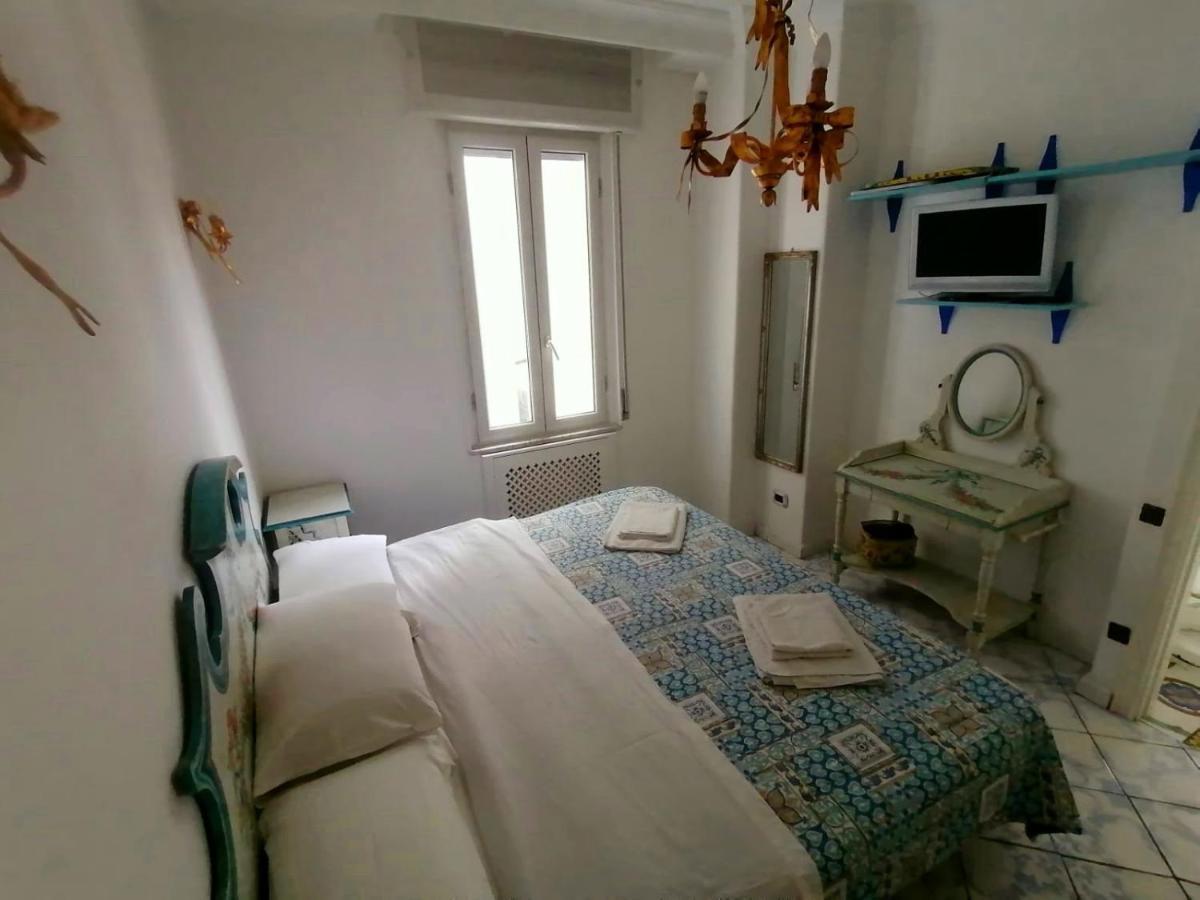 La Casa Di Rosa Apartment Соренто Екстериор снимка