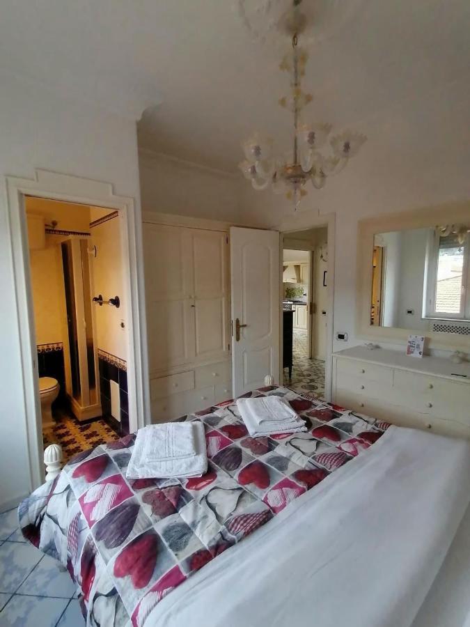 La Casa Di Rosa Apartment Соренто Екстериор снимка