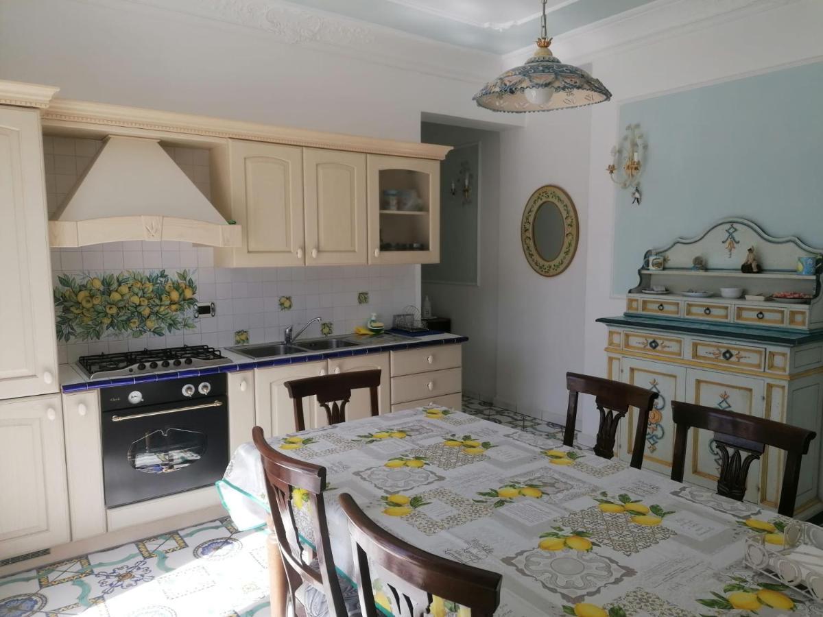 La Casa Di Rosa Apartment Соренто Екстериор снимка