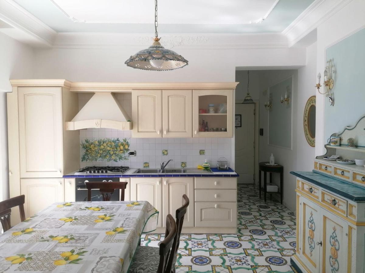 La Casa Di Rosa Apartment Соренто Екстериор снимка