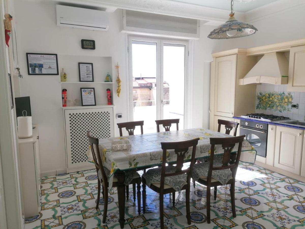 La Casa Di Rosa Apartment Соренто Екстериор снимка