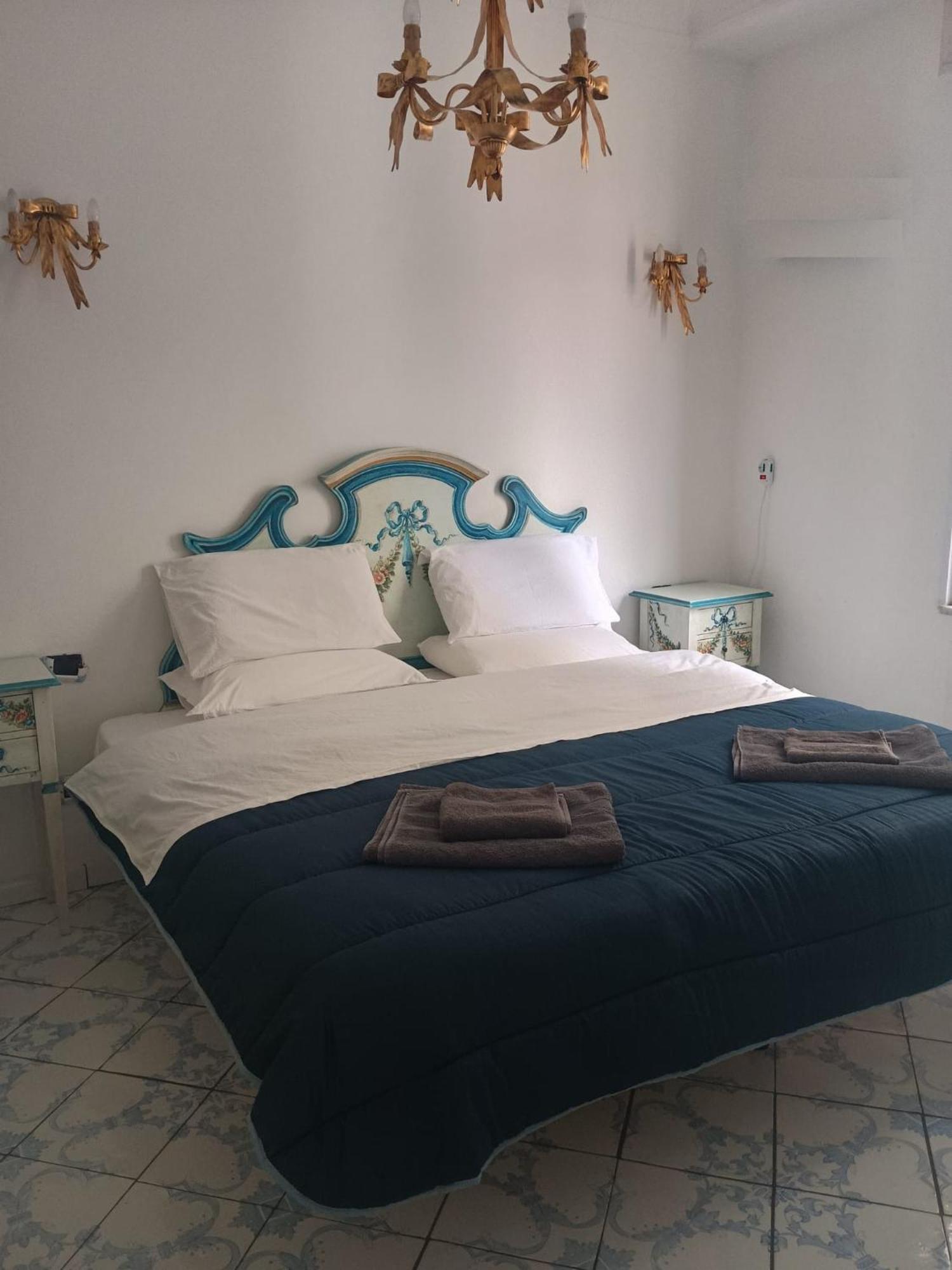 La Casa Di Rosa Apartment Соренто Екстериор снимка